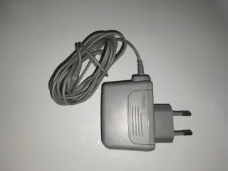 Nintendo 3DS XL Azul con funda y cargador