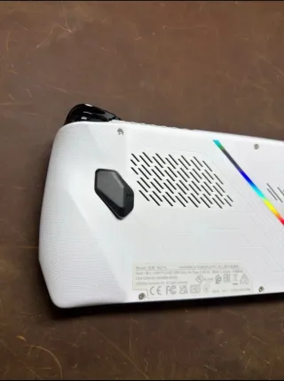 Asus ROG Ally Z1 Extreme