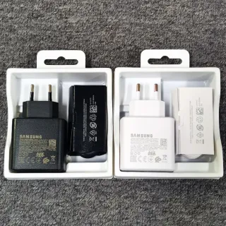 Cargador Samsung 45W PD con cable USB-C a USB-C.