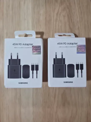 Cargador Samsung 45W PD con cable USB-C a USB-C.
