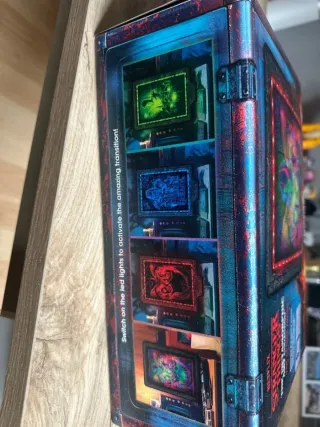 Puzzle Clementoni Stranger Things Metamórfico