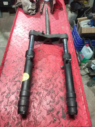 Horquillas Yamaha Xmax 125/250 año 2010 2013