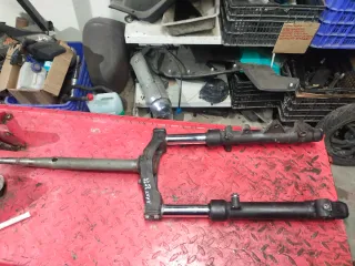 Horquillas Yamaha Xmax 125/250 año 2010 2013