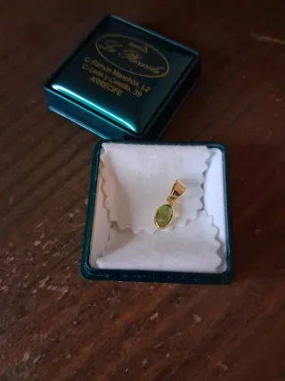 Colgante Olivina Oro 18k La Plazuela