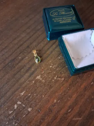 Colgante Olivina Oro 18k La Plazuela