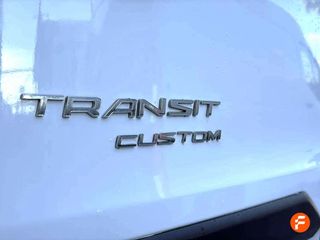 Ford Transit Custom Carrocería: SUV/Monovolumen Tipo de caja de cambio: Manual Cilindrada: 1995 cm³
