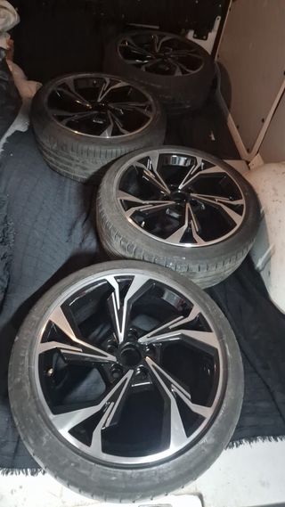 Llantas audi a3 con neumáticos