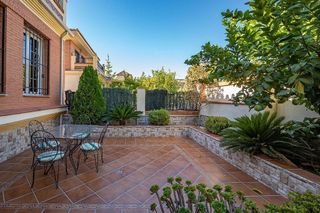 Chalet en venta en Cerrillo de Maracena - Periodistas en Granada