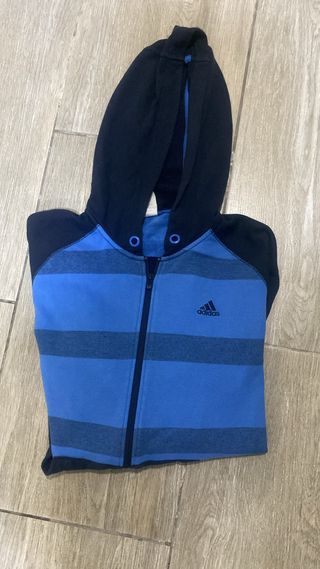 Felpa Adidas con cappuccio a righe
