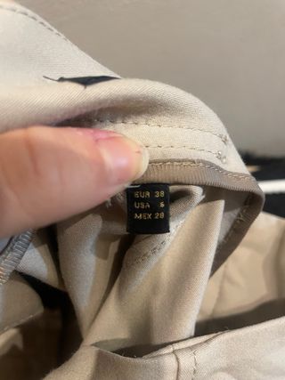 Pantalones beige Massimo Dutti