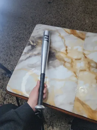 Bate de béisbol de aluminio