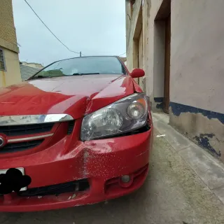 KIA Cerato 2005 (para piezas)