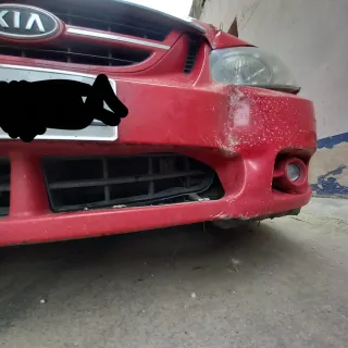 KIA Cerato 2005 (para piezas)