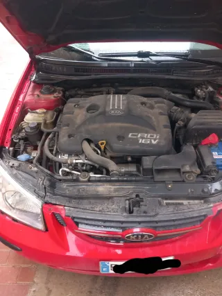 KIA Cerato 2005 (para piezas)