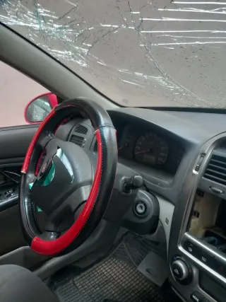 KIA Cerato 2005 (para piezas)