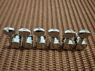 Clavijeros Afinación Squier Sonic