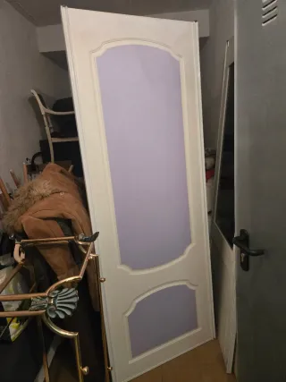 Puerta lacada blanca armario