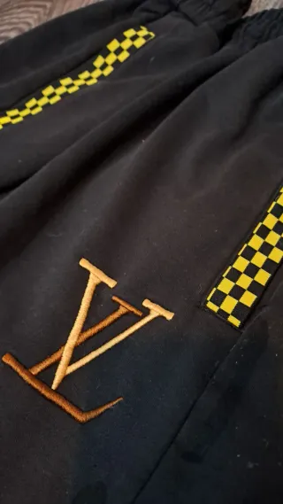 Pantalón corto Louis Vuitton checker