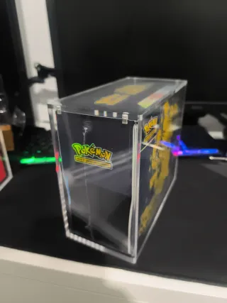 ETB Chispas Fulgurantes + Protector