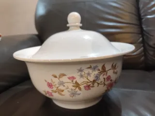 Sopera porcelana Pontesa floral