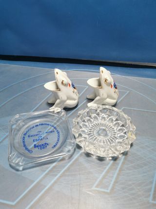 decoración cristal, cerámica, 4 ceniceros, 2 de cristal, 2 en forma de rana