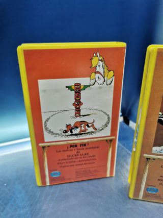 VHS, 2 cintas de videoclub LUCKY LUKE
