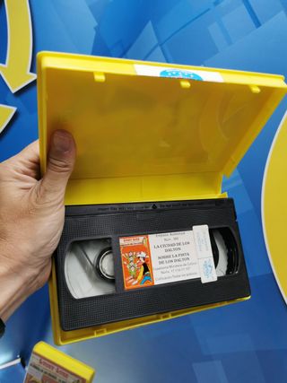 VHS, 2 cintas de videoclub LUCKY LUKE