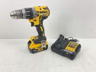 taladro a bateria dewalt dcd796