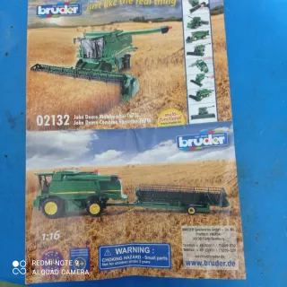 Cosechadora John Deere 1:16