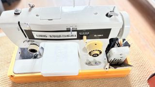 Máquina de Costura Oliva CL 10AT