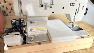 Máquina de Costura Oliva CL 10AT