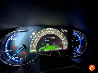 Toyota Rav4 2.5l 220H Advance