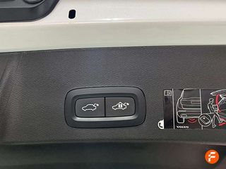 Volvo XC40 Recharge Twin Eléctrico Pro Auto AWD