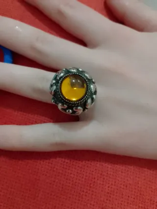 Anello vintage simil ambra