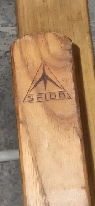 Slitta in legno per bambini