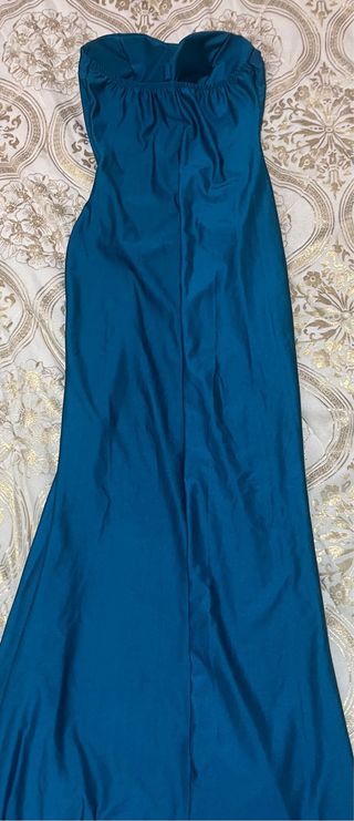 Vestido largo azul petróleo sin tirantes