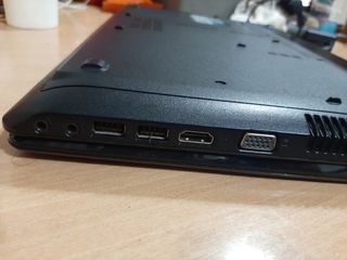 Portátil Asus i7 Windows 10