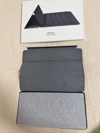 Funda Teclado Smart Keyboard iPad Pro 10,5