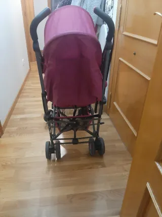 Silla de paseo plegable tipo paraguas