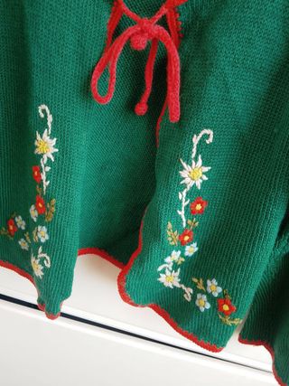 Cardigan Vintage tradizionale , fatto a mano   in