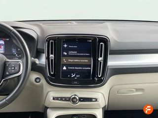 Volvo XC40 2.0 T4 AWD Momentum Auto