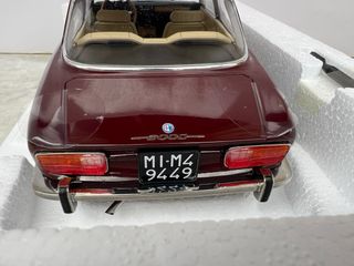 Alfa Romeo GTV 1973 1:18 Norev 1/18