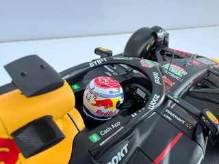 Modellino Red Bull RB19 Verstappen 1:18 Bburago