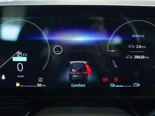 Renault Espace Iconic E-Tech full hybrid 146kW