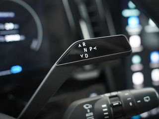 Renault Espace Iconic E-Tech full hybrid 146kW