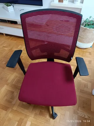 Silla ergonómica oficina en perfectas condiciones