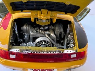 Porsche 911 Carrera GT 1993 1:18 Bburago Burago