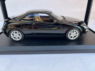 Alfa Romeo GTV Black  1999 Norev 1:18 1/18