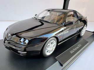 Alfa Romeo GTV Black  1999 Norev 1:18 1/18