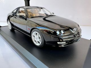 Alfa Romeo GTV Black  1999 Norev 1:18 1/18